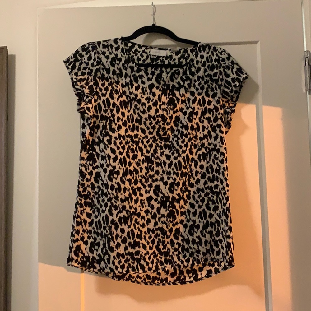 XS New York and Company Leopard Blouse